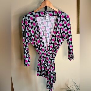 Diane Von Furstenberg Geometric Pink and Black Blouse
